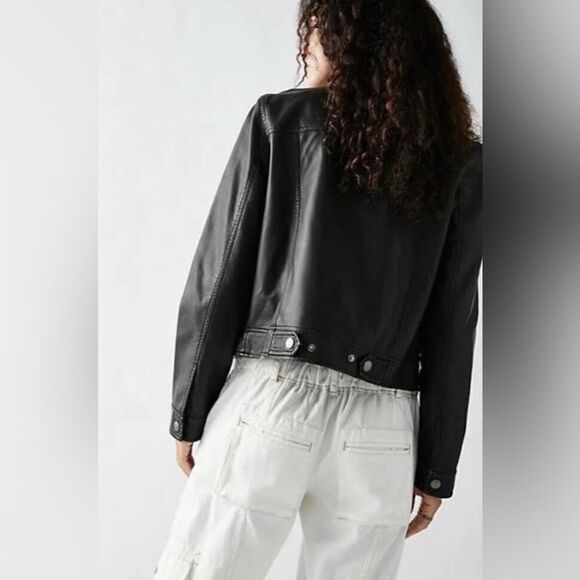Free People Emma Shrunken Vegan Moto Jacket. 90’s Monica jacket from Friends. L - Picture 3 of 11